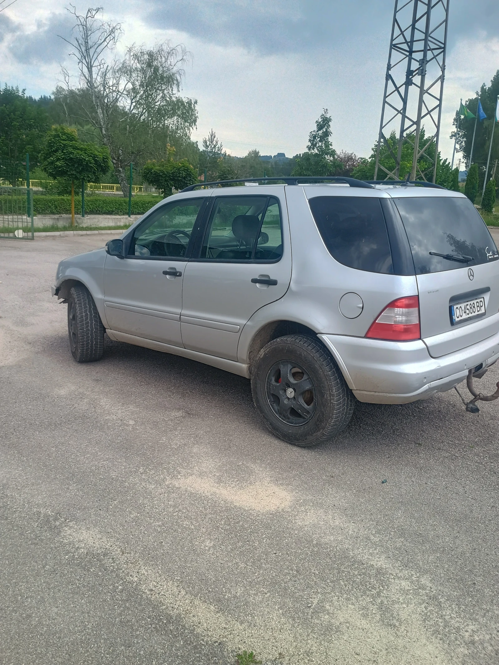Mercedes-Benz ML 270, снимка 4 - Автомобили и джипове - 55145081