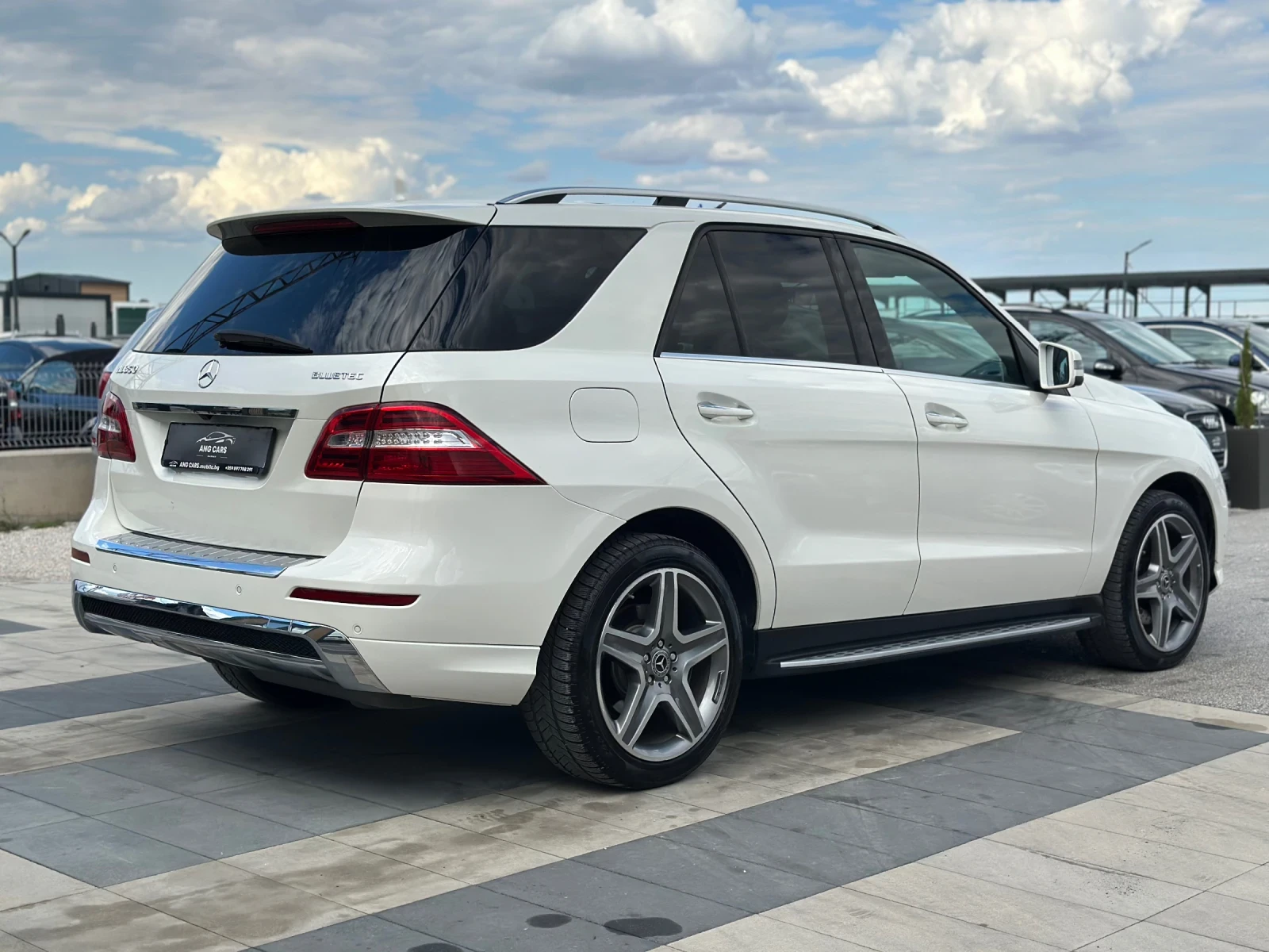 Mercedes-Benz ML 350 * AMG LINE* 150000км.* , снимка 5 - Автомобили и джипове - 55191229