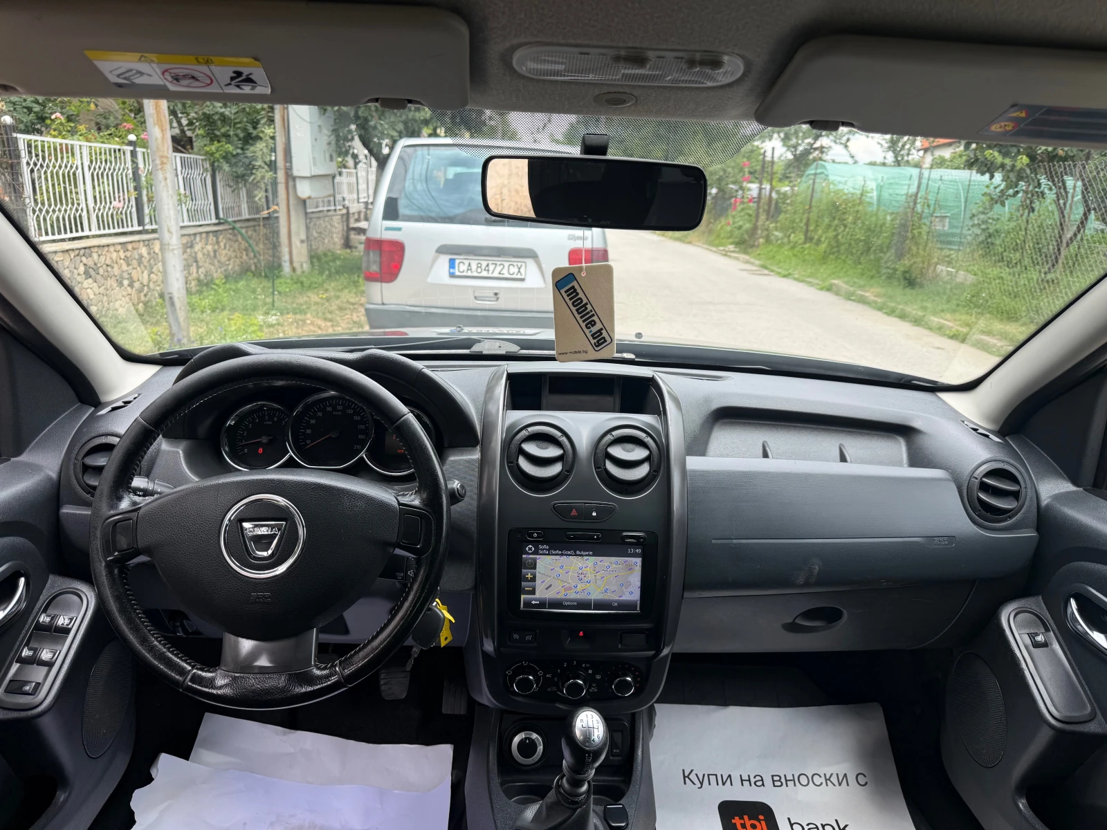 Dacia Duster 1.6i 4x4 FACELIVE, снимка 11 - Автомобили и джипове - 55407202