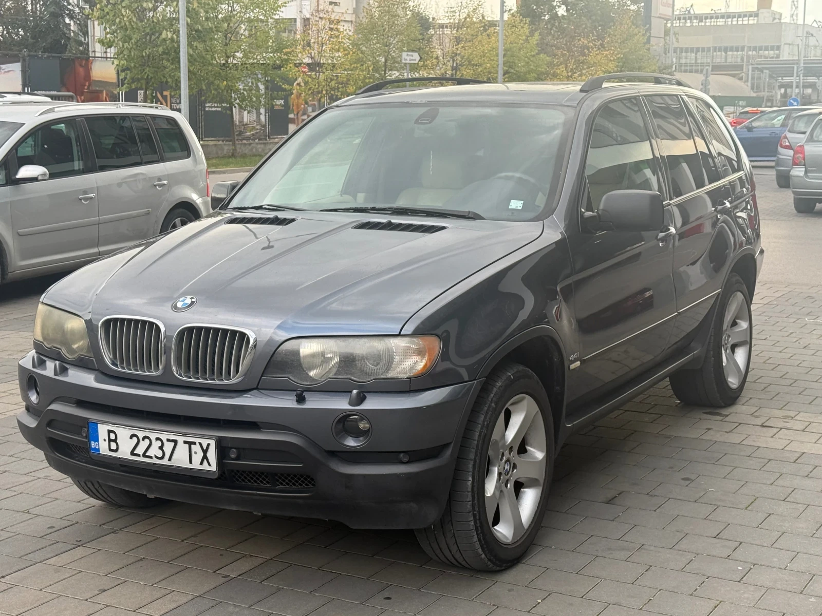 BMW X5 BMW X5 4.4i