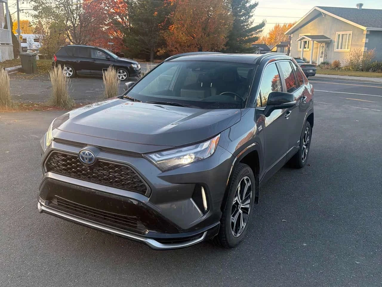 Toyota Rav4 XSE AWD | CARFAX | БЕЗ ИНЦИДЕНТИ