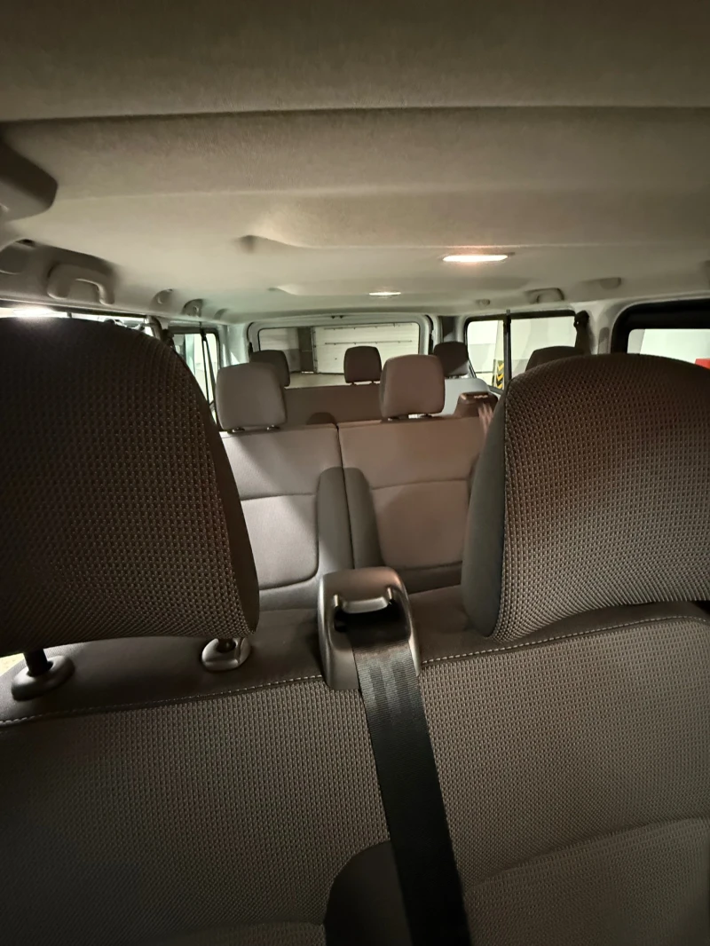 Renault Trafic 8+ 1 LONG , снимка 12 - Бусове и автобуси - 52923172