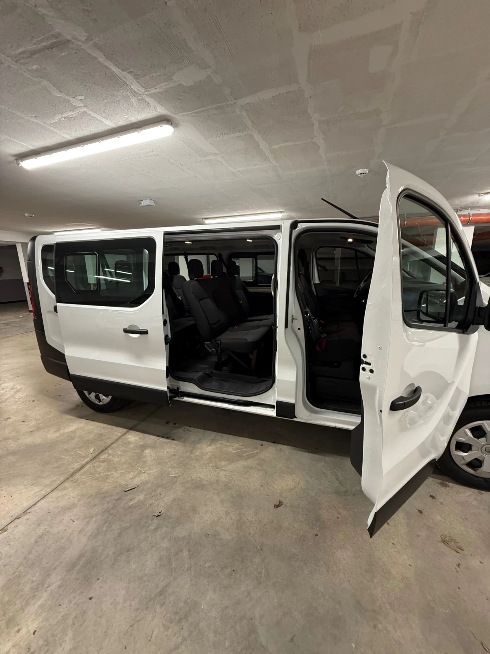 Renault Trafic 8+ 1 LONG  | Mobile.bg � ����������� 15