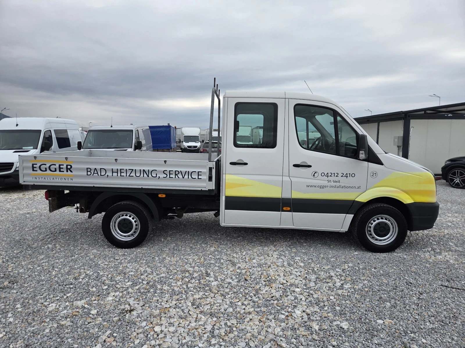 VW Crafter 2.0 TDI, 7 местен, Клима , снимка 6 - Бусове и автобуси - 54189358