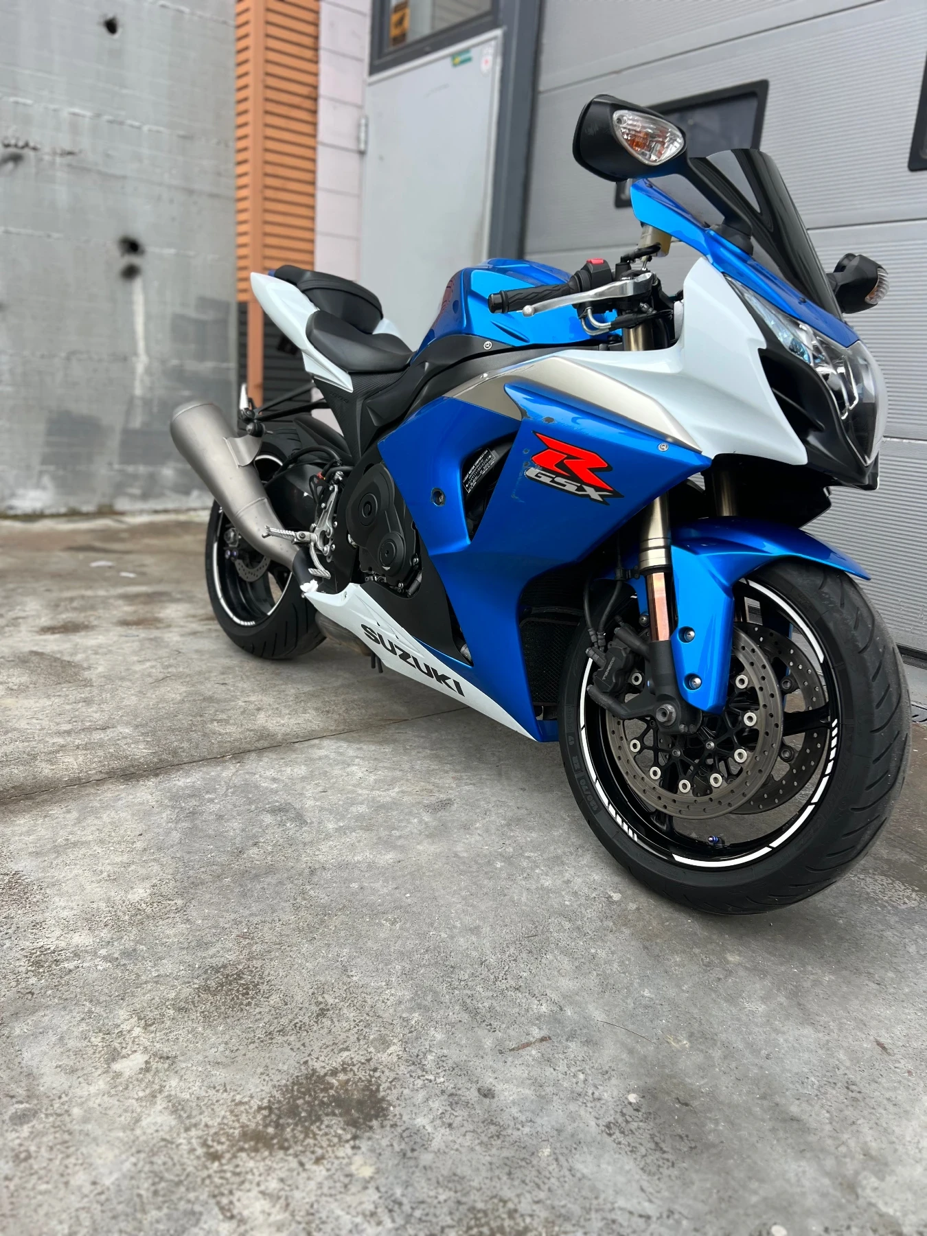 Suzuki Gsxr GSX-R 1000 - изображение 10