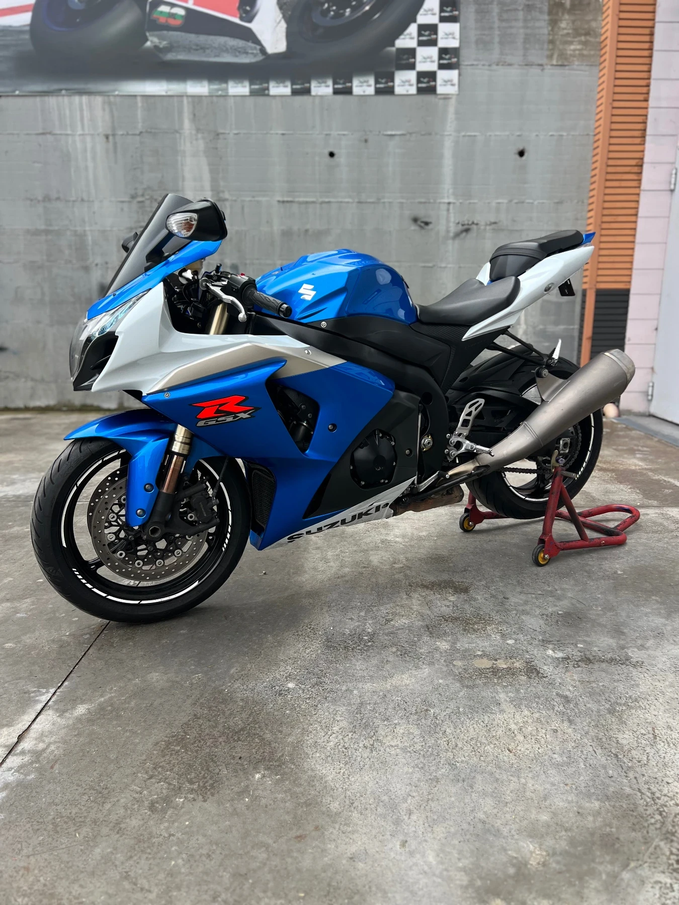 Suzuki Gsxr GSX-R 1000 - изображение 9