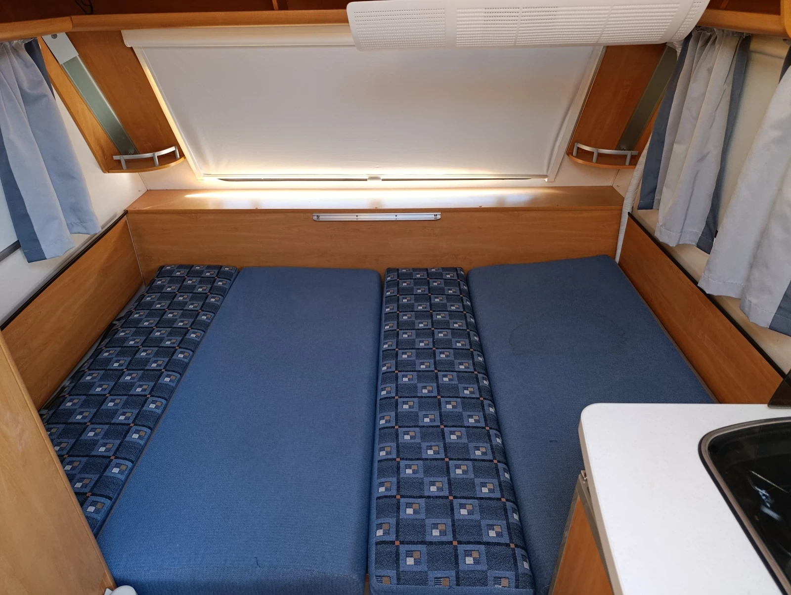  Eifelland 395 | Mobile.bg   14