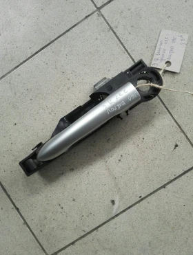 Дръжка задна дясна Рено Лагуна (7)