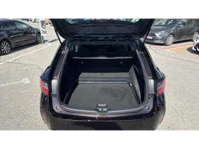 Toyota Corolla TS 1.8 HSD Executive, снимка 10