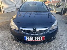 Opel Astra 1.4i Sports Tourer, снимка 2 - Автомобили и джипове - 45523462