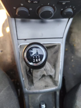 Opel Astra H 1.9 - 1212 лв. / 619.69 € - 18832770 5