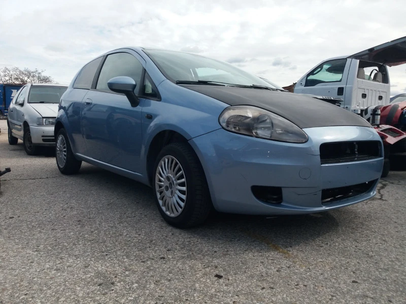 Fiat Punto 1.4 i, снимка 7 - Автомобили и джипове - 39964338