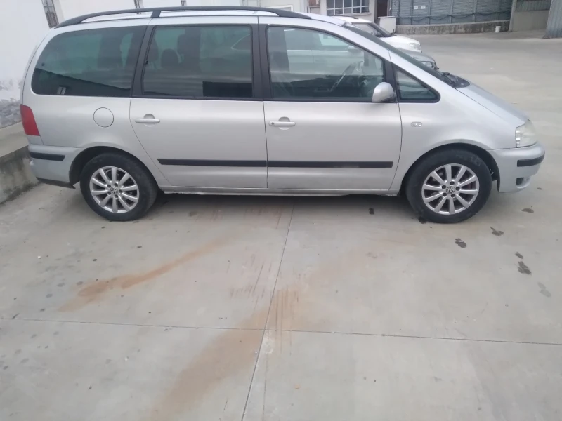 VW Sharan, снимка 8 - Автомобили и джипове - 47945063