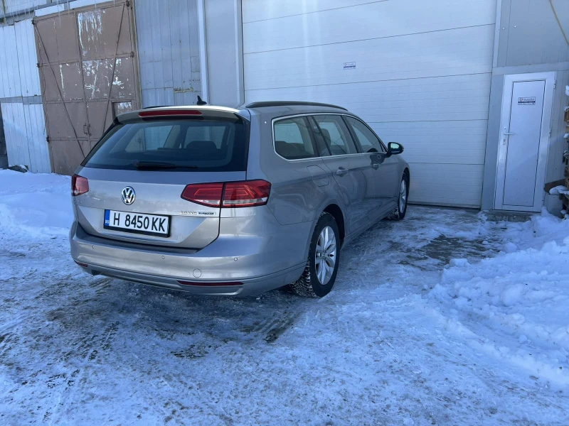 VW Passat, снимка 5 - Автомобили и джипове - 49252053