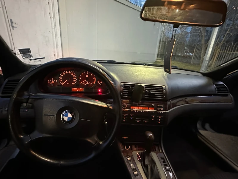 BMW 320 320D, снимка 7 - Автомобили и джипове - 49309035