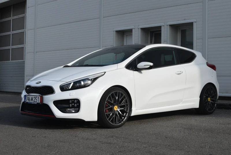 Kia Pro ceed Gt-Track 1.6 TGDI * Full* * Panorama* , снимка 2 - Автомобили и джипове - 50986143