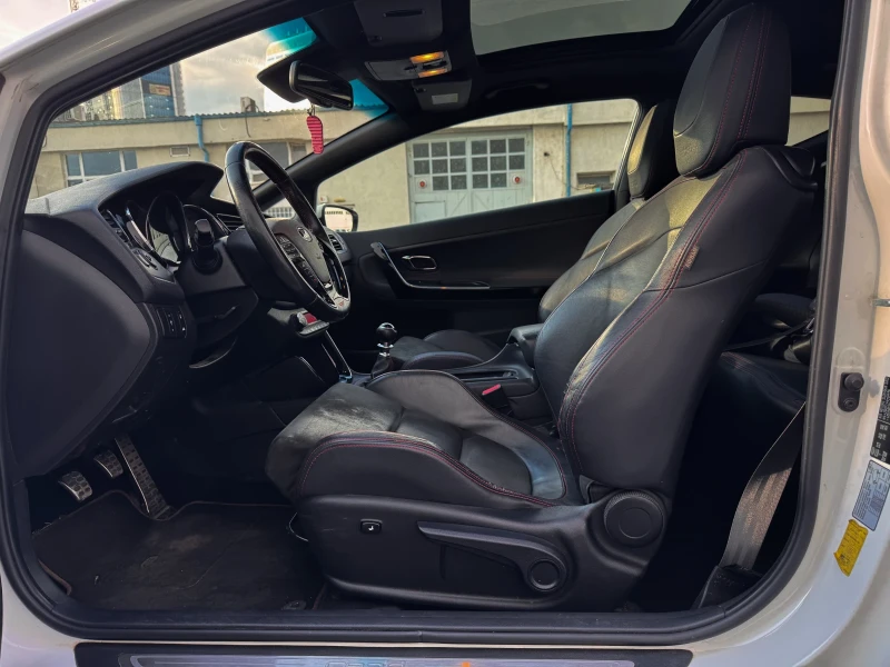 Kia Pro ceed Gt-Track 1.6 TGDI * Full* * Panorama* , снимка 10 - Автомобили и джипове - 50986143