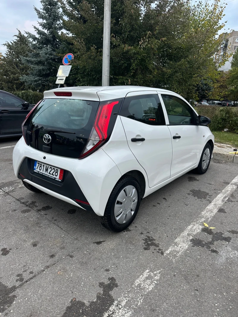 Toyota Aygo, снимка 7 - Автомобили и джипове - 52055686