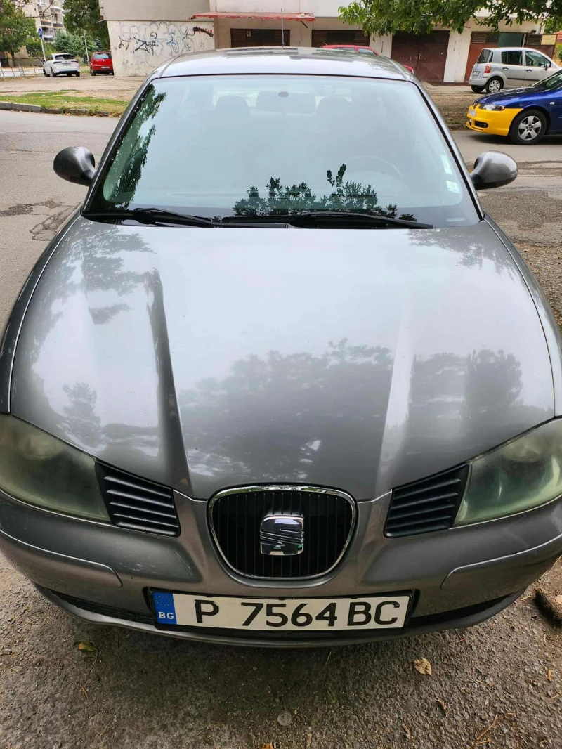 Seat Ibiza, снимка 12 - Автомобили и джипове - 52064373