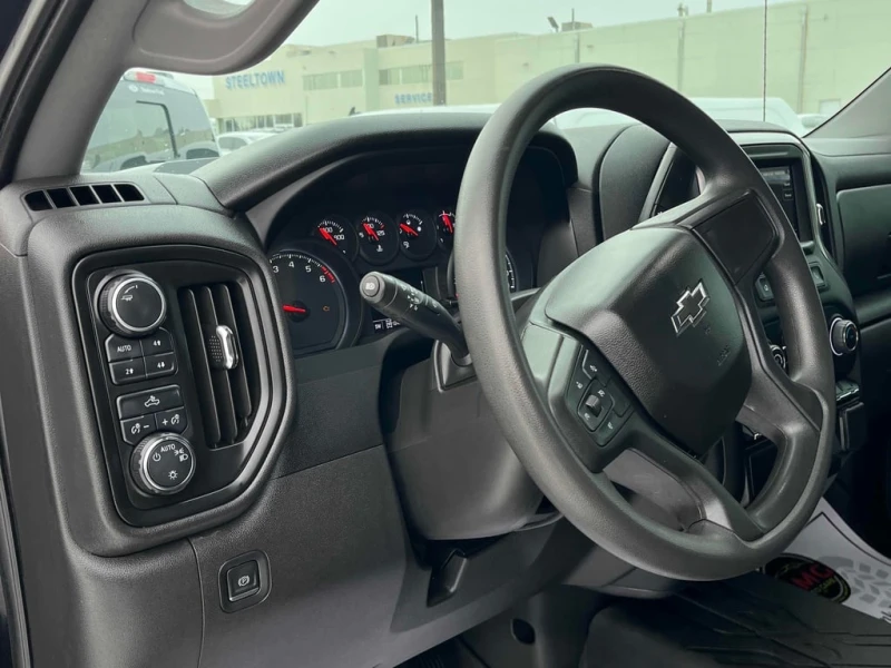 Chevrolet Silverado * Custom Trail Boss * CARFAX * БЕЗ ПЪРВОНАЧАЛНА ВН, снимка 10 - Автомобили и джипове - 52875926