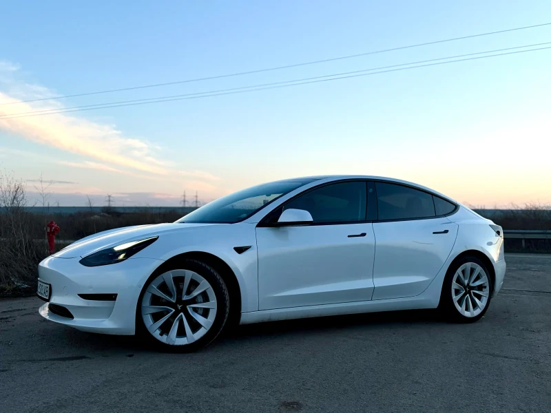 Tesla Model 3 Standard Range Plus, снимка 2 - Автомобили и джипове - 53501857