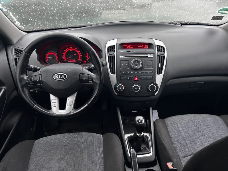 Kia Ceed 1.4 16V, снимка 7 - Автомобили и джипове - 53514220