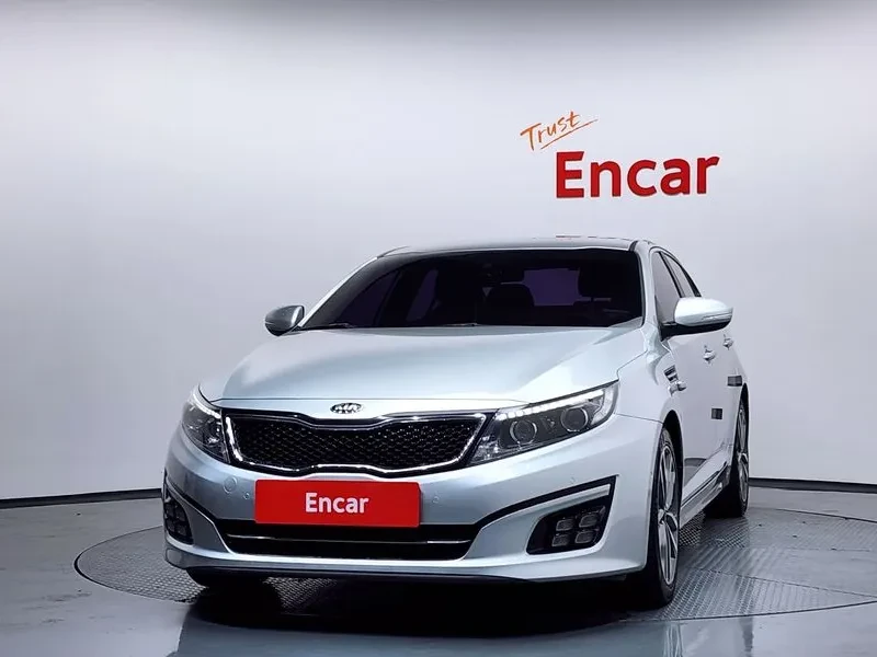 Kia K5 2.0, снимка 3 - Автомобили и джипове - 54262134