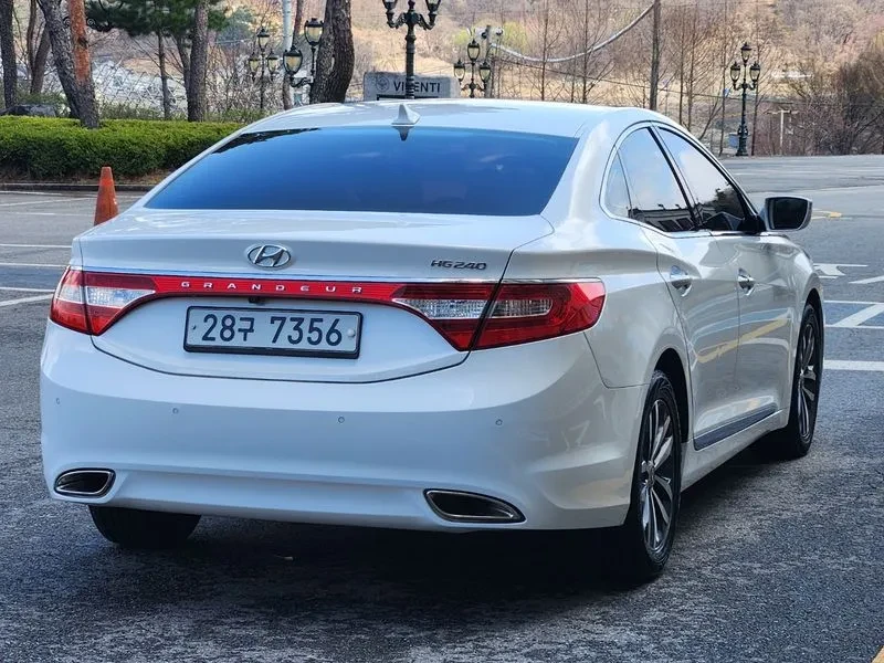 Hyundai Grandeur 2.4, снимка 3 - Автомобили и джипове - 54626076