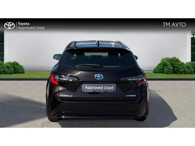 Toyota Corolla TS 1.8 HSD Executive, снимка 4 - Автомобили и джипове - 54707767