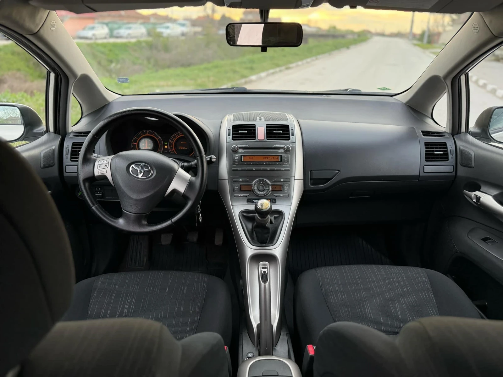 Toyota Auris 1.6I LPG - изображение 7