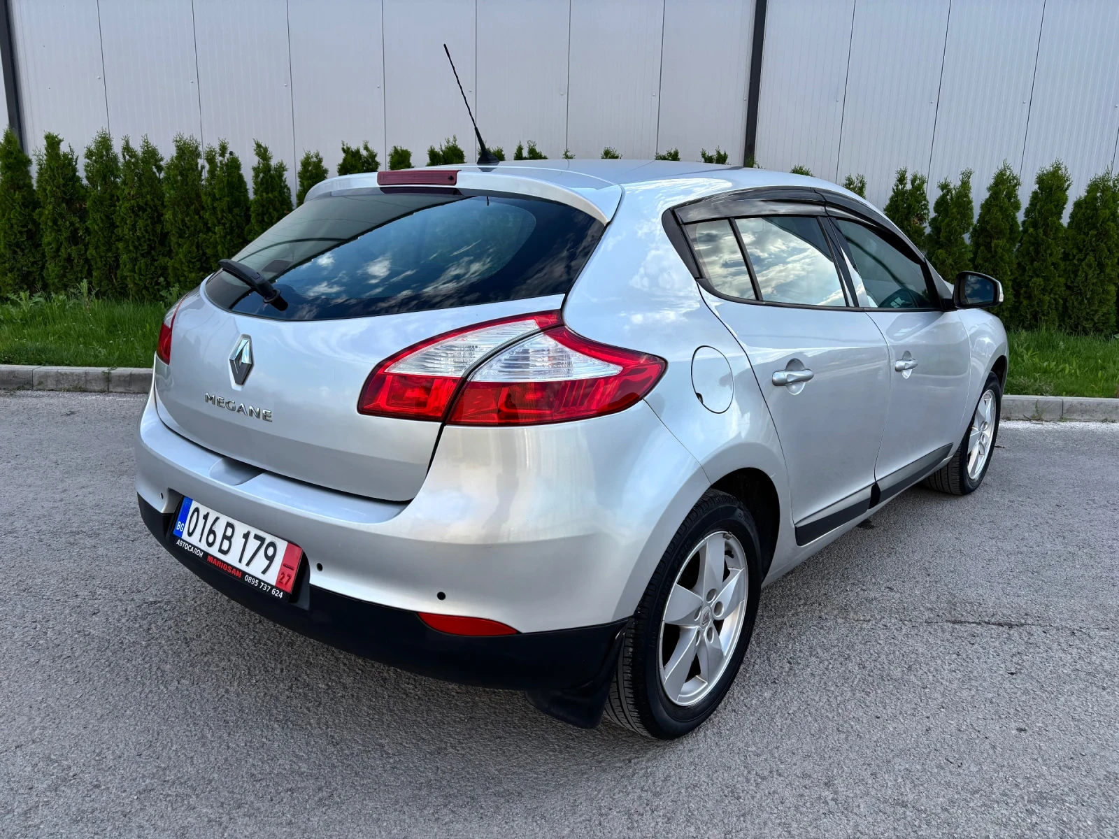 Renault Megane 1.6i/160 000 Хил.км/Внос Италия/Сервизна история/ - изображение 6