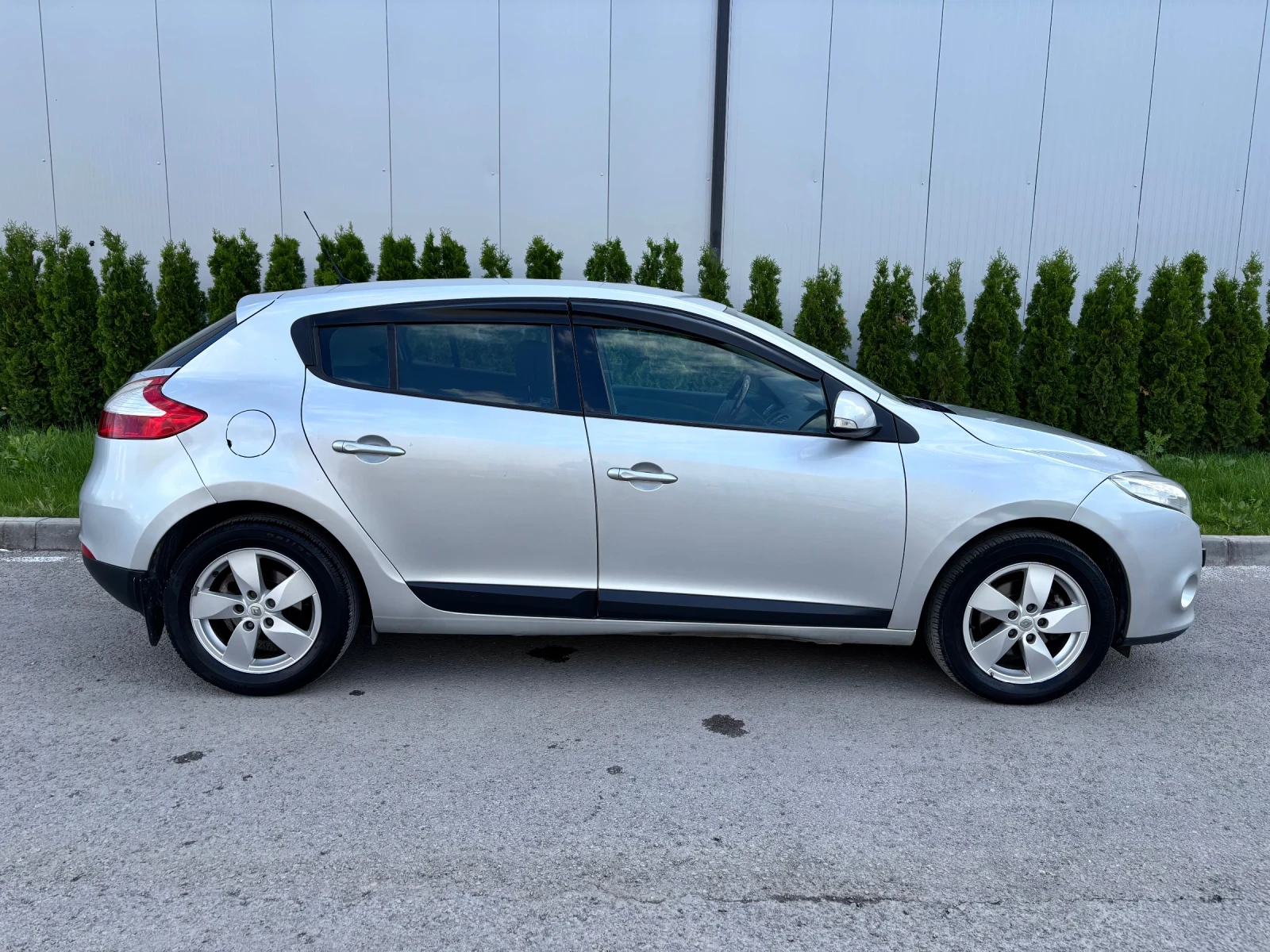 Renault Megane 1.6i/160 000 Хил.км/Внос Италия/Сервизна история/ - изображение 7