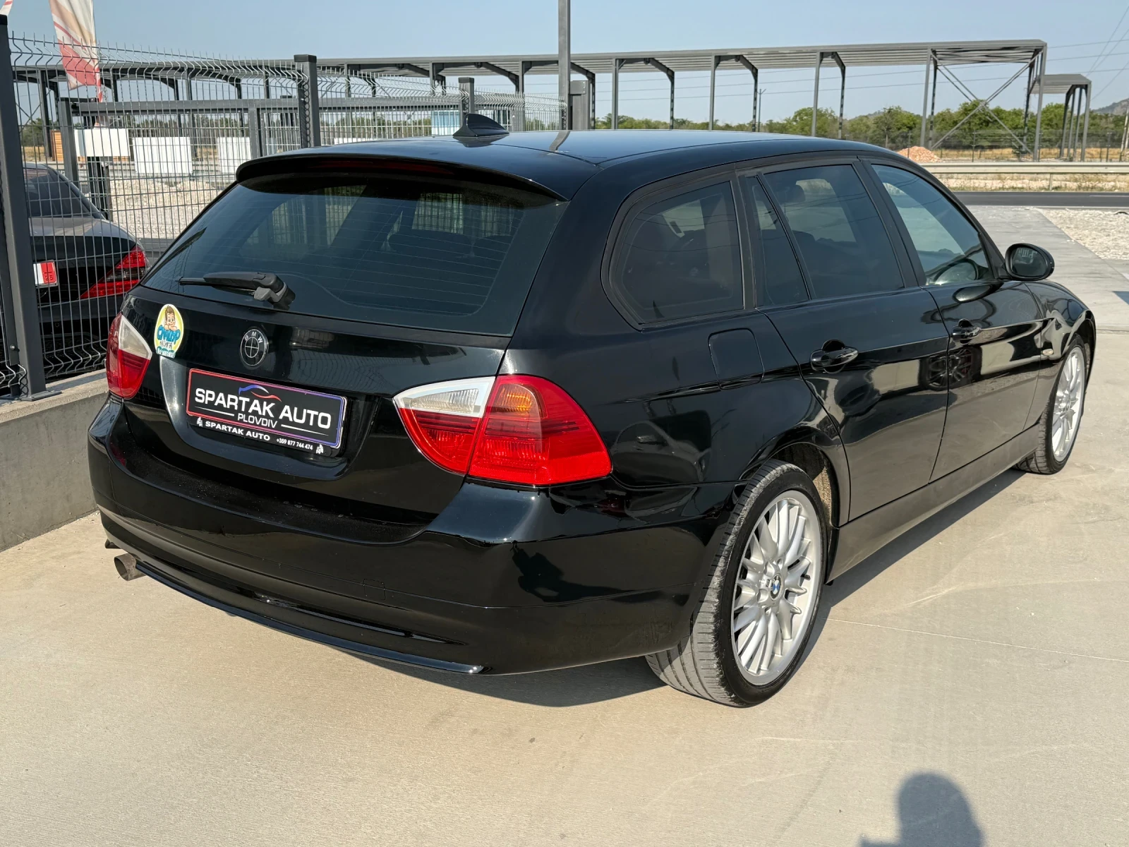 BMW 318 I* ГАЗ* 2008г* РЪЧКА* ТОП СЪСТОЯНИЕ*  - изображение 4
