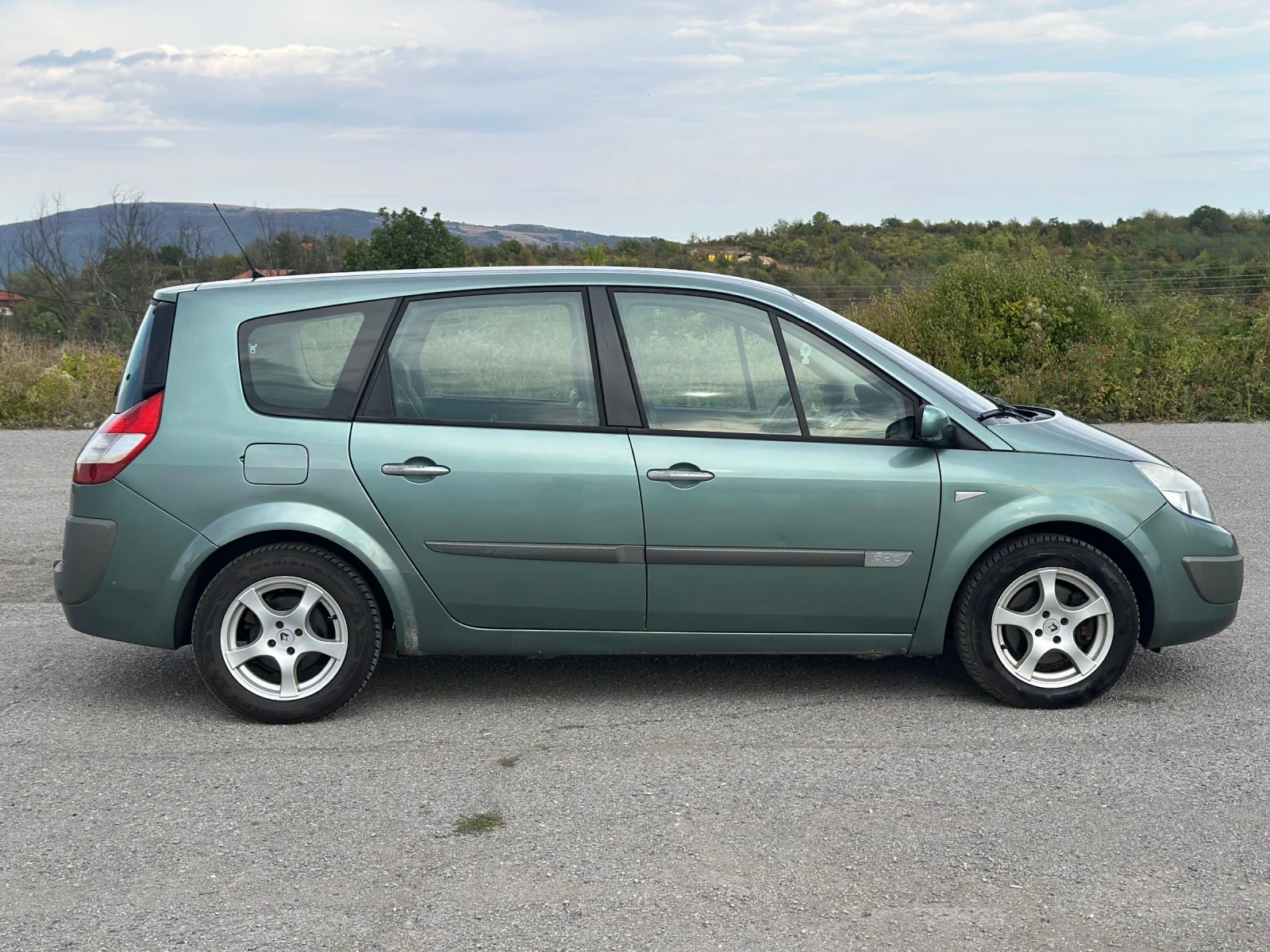 Renault Scenic  - изображение 3