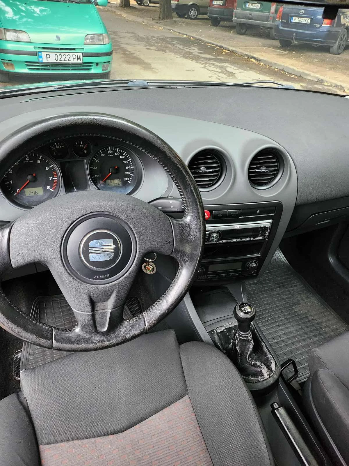 Seat Ibiza  - изображение 9