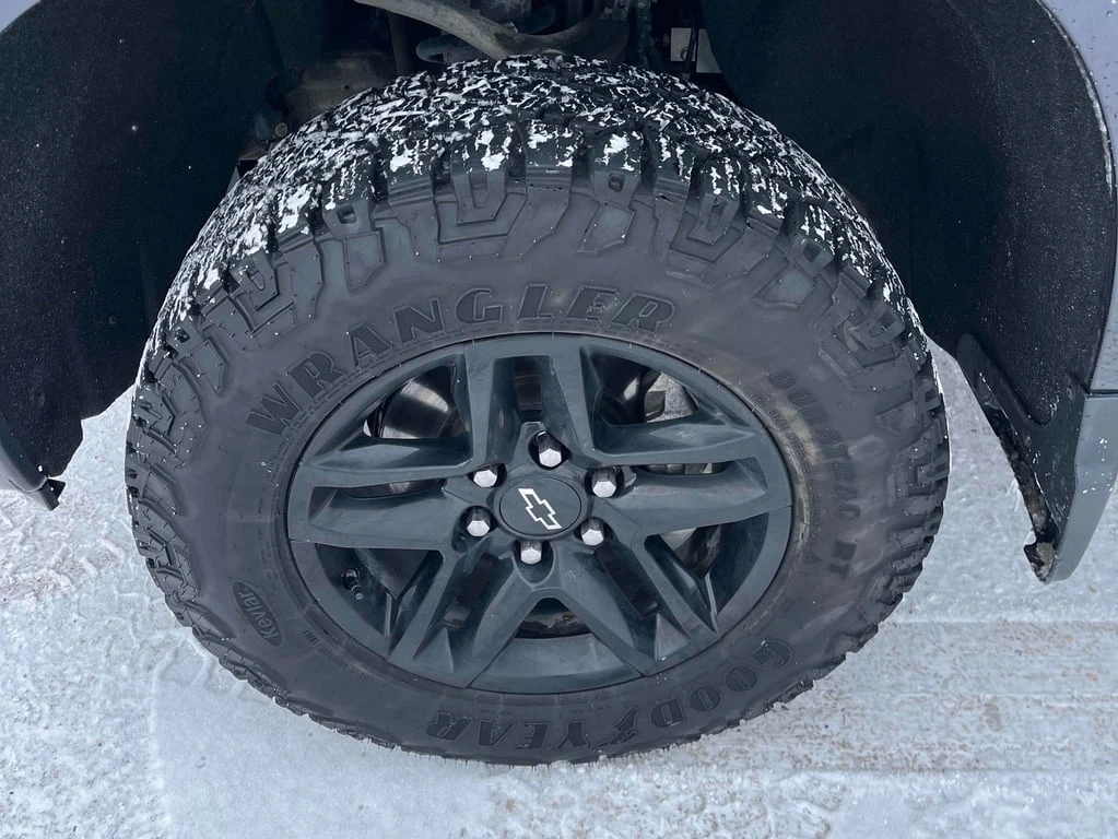 Chevrolet Silverado * Custom Trail Boss * CARFAX * БЕЗ ПЪРВОНАЧАЛНА ВН - изображение 7