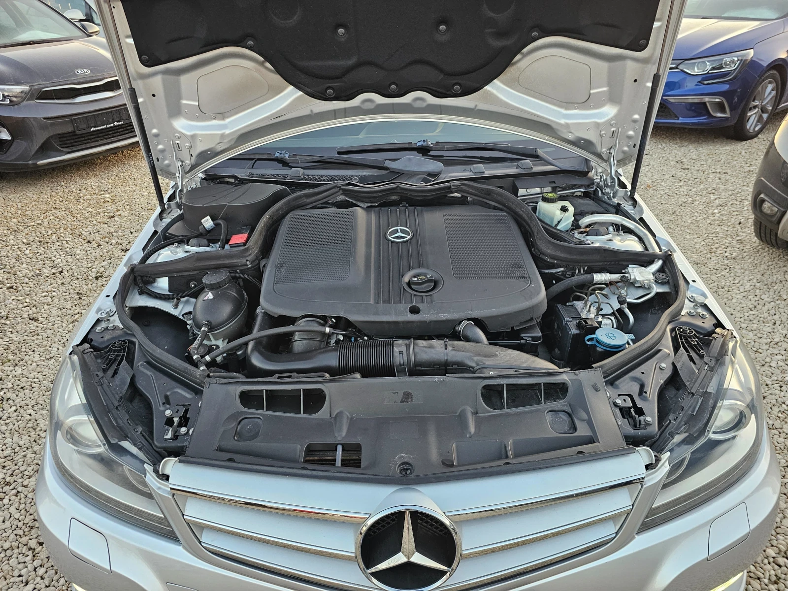 Mercedes-Benz C 200 CDI, 136�.�. | Mobile.bg � ����������� 15