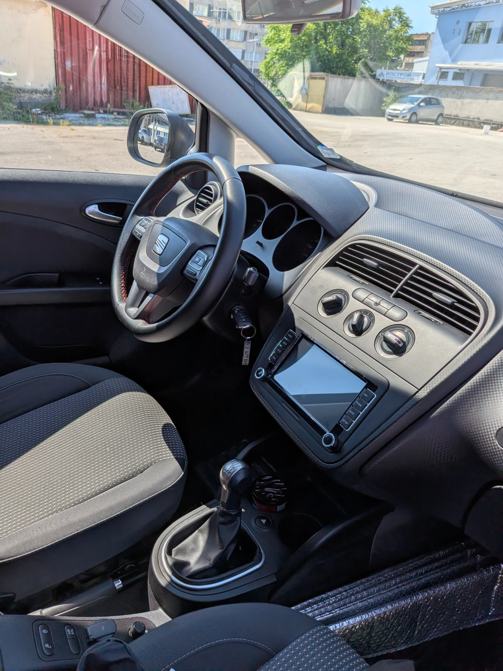 Seat Altea XL 1.2 TSI, снимка 9 - Автомобили и джипове - 54864946