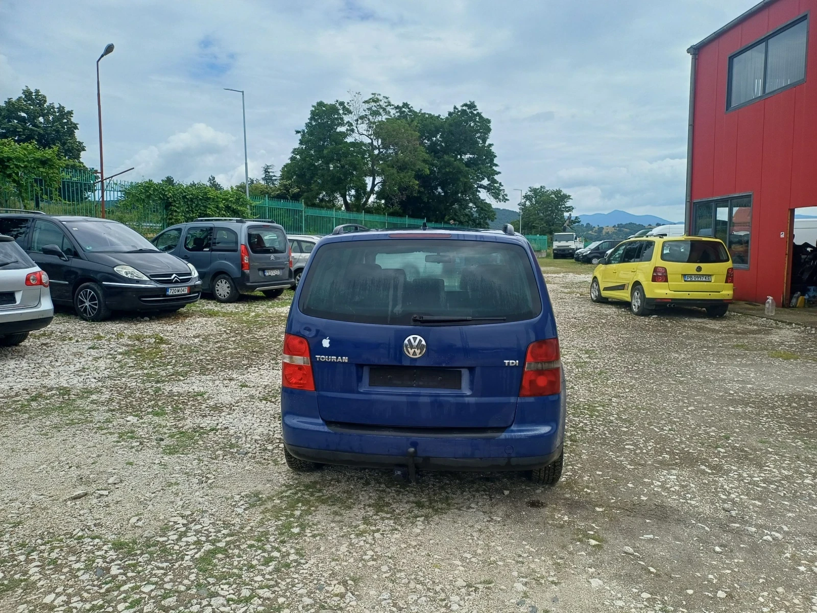 VW Touran 2, 0tdi, avtomat, снимка 5 - Автомобили и джипове - 55038988