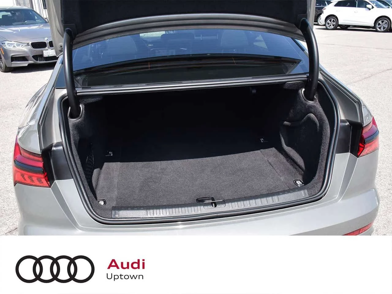 Audi A6 Technik 55 TFSI W/BLACK OPTICS/21" ALLOYS  CAR, снимка 16 - Автомобили и джипове - 55147856