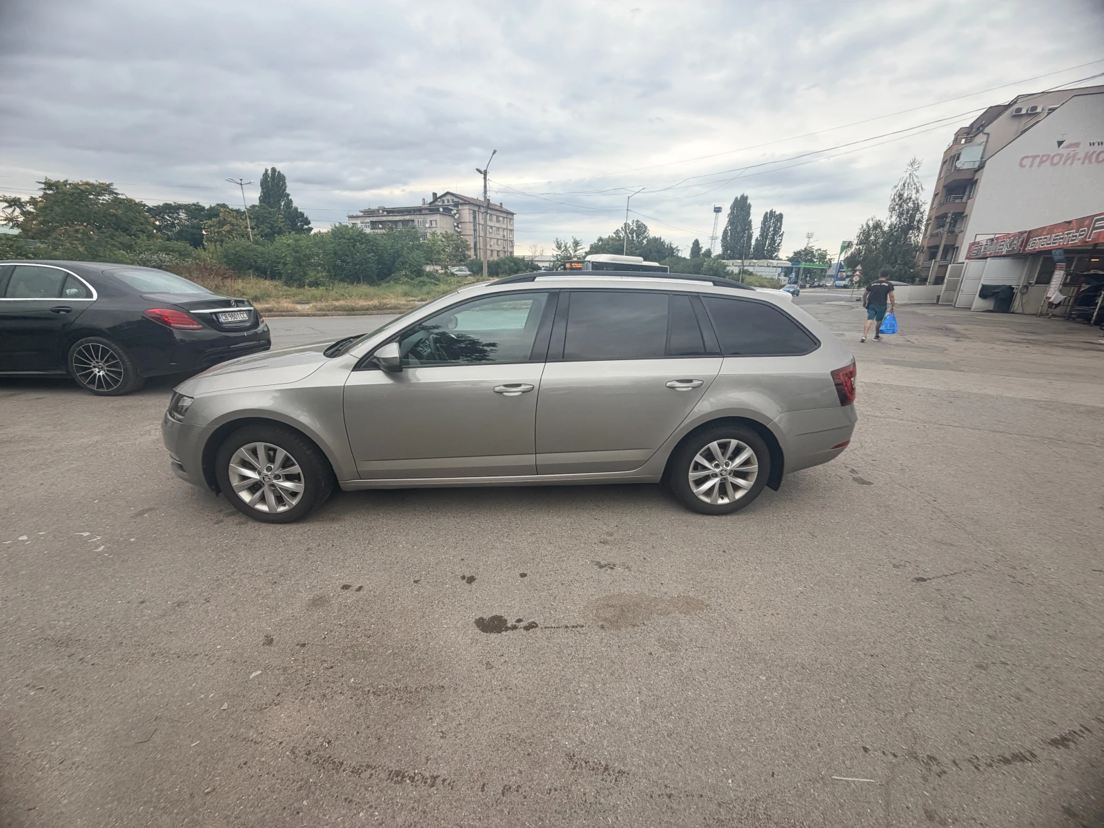 Skoda Octavia, снимка 4 - Автомобили и джипове - 55411152