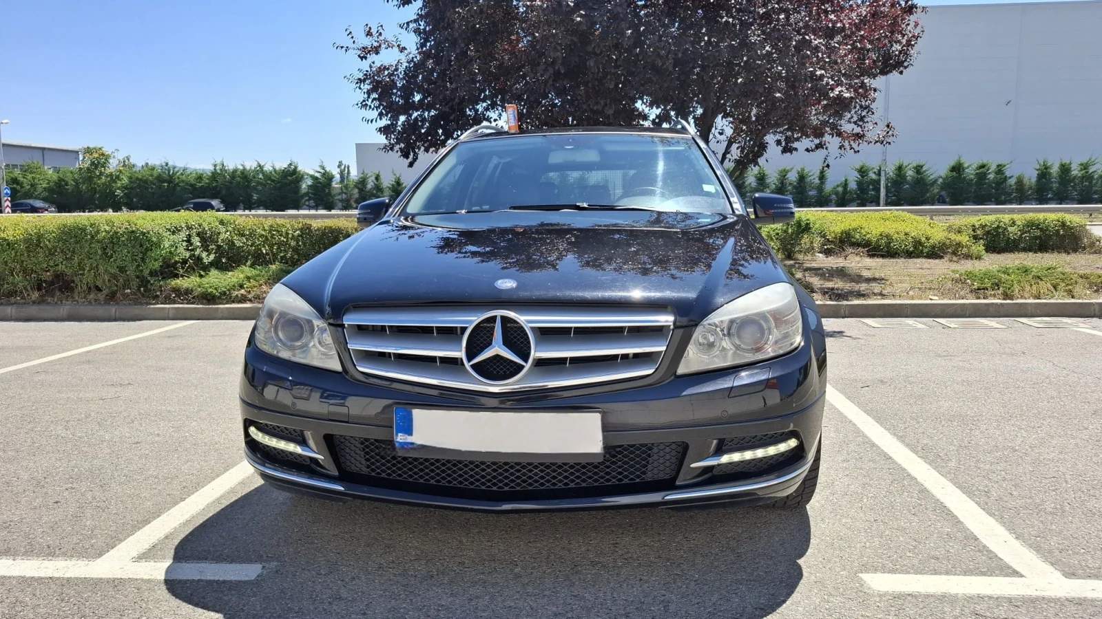 Mercedes-Benz C 220, снимка 3 - Автомобили и джипове - 55574045
