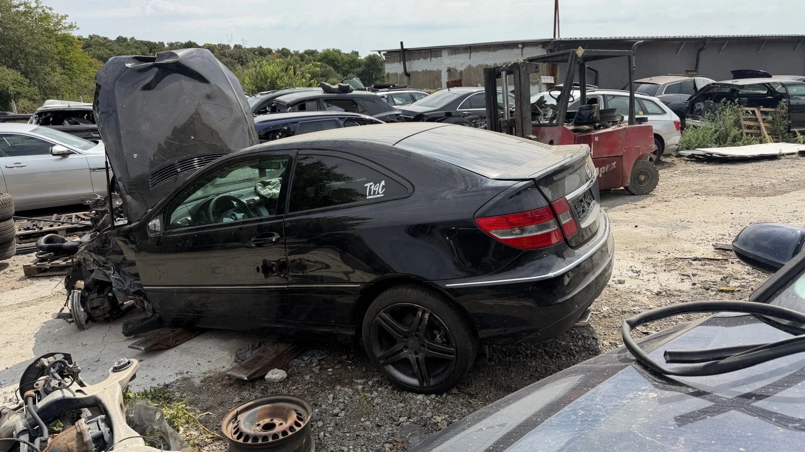 Mercedes-Benz CLC 200, снимка 3 - Автомобили и джипове - 56066516