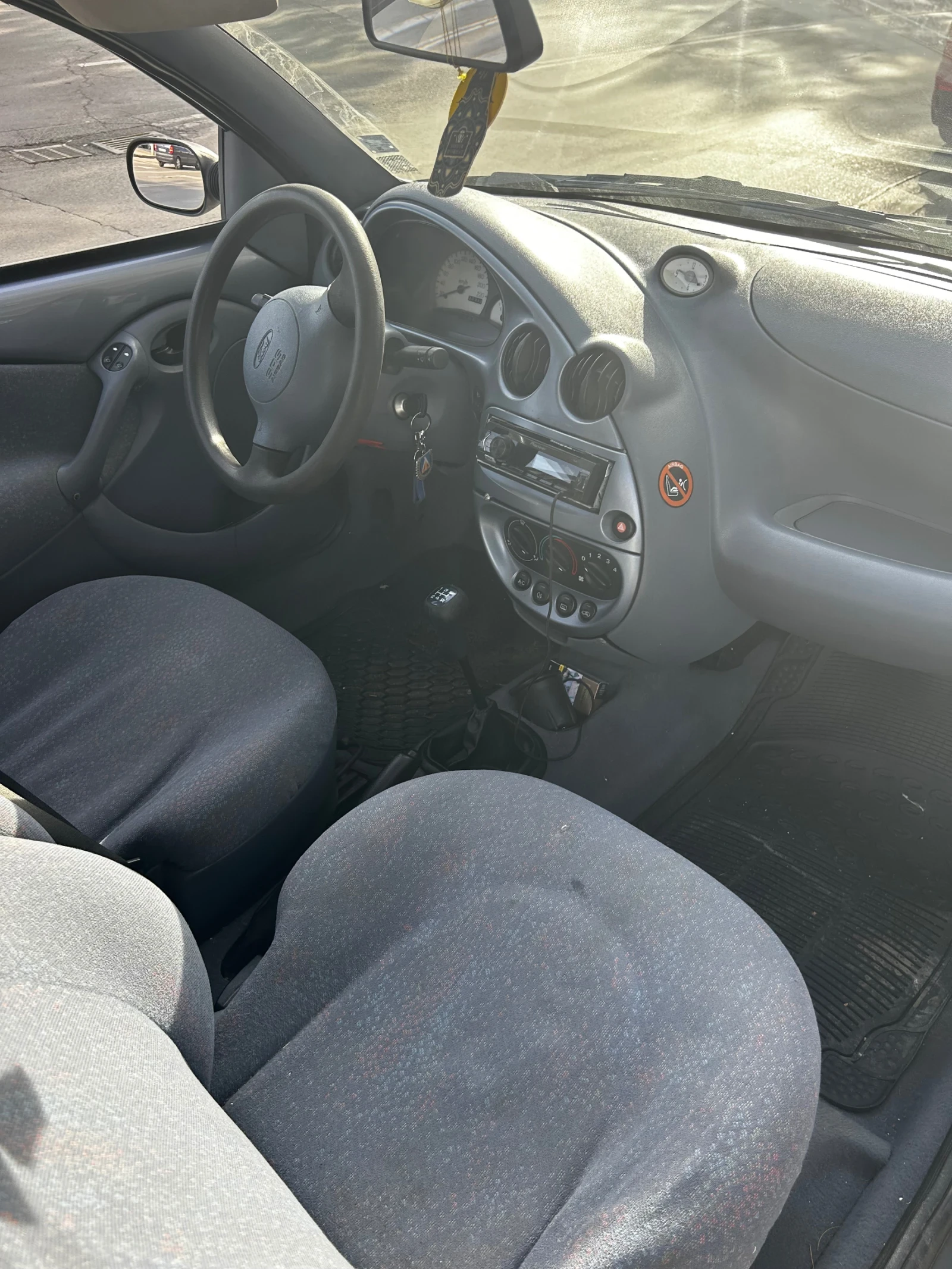 Ford Ka, снимка 4 - Автомобили и джипове - 56580846
