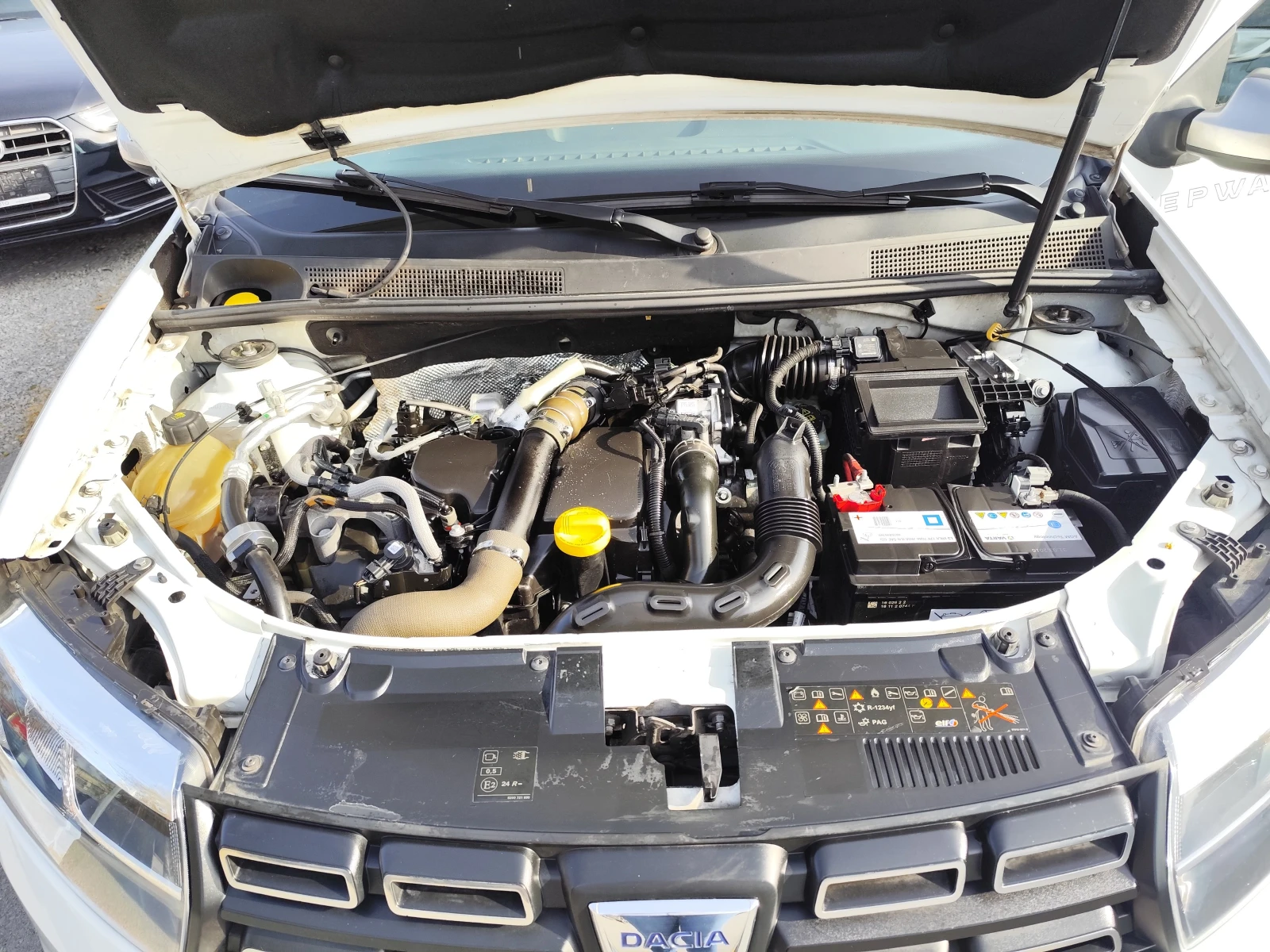 Dacia Logan 1.5DCi* STEPWAY* LED* KLIMA* EURO-6B* , снимка 15 - Автомобили и джипове - 56633256