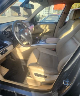 BMW X5 3.5 SD ВСИЧКО  на 100% обслужено и платено, снимка 8
