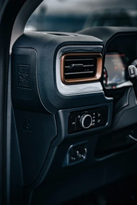 Ford Maverick 2.0 LARIAT, снимка 12
