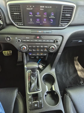Kia Sportage 2.0 cm3 CRDI 4x2 - 37000 лв. - 23942636 11