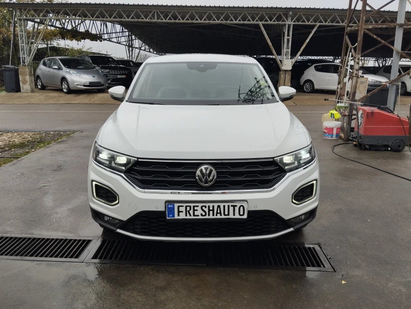 VW T-Roc 2.0tdi 4Motion Navi, снимка 1 - Автомобили и джипове - 47978676