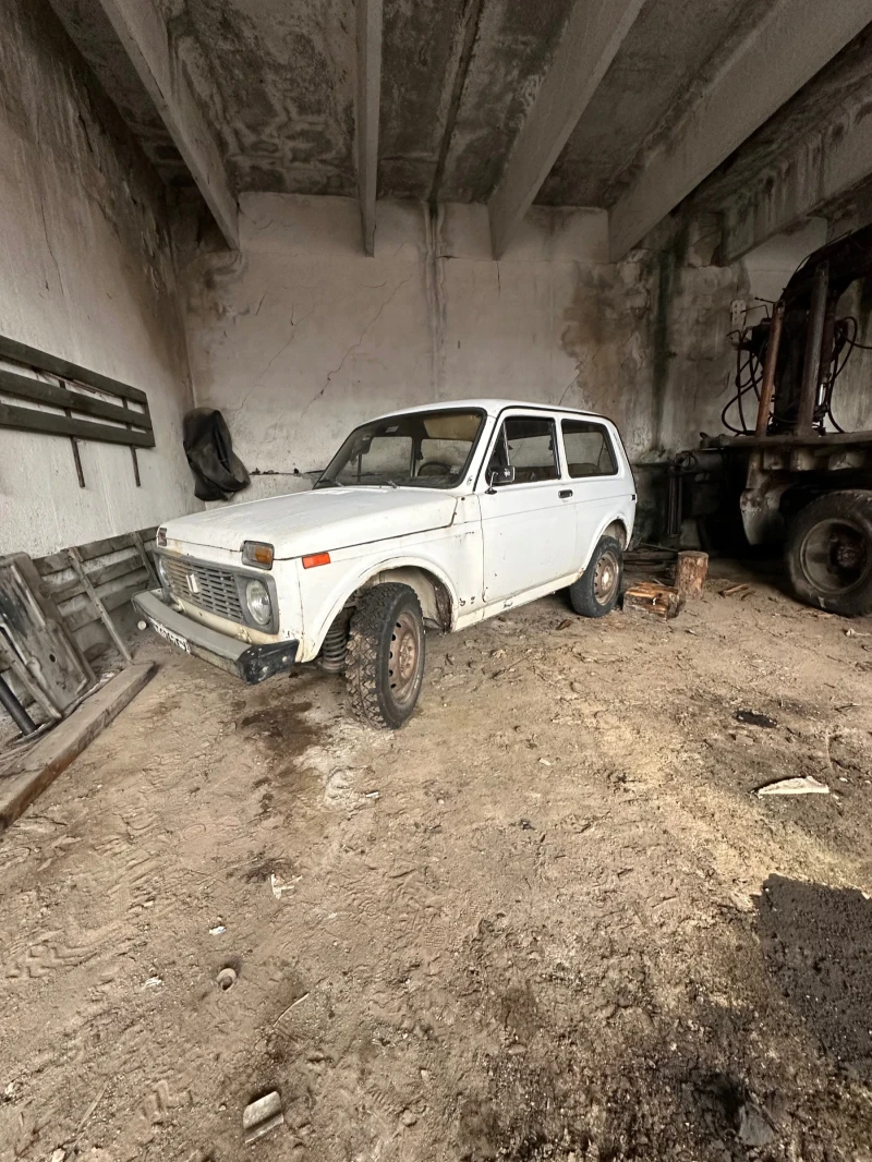 Lada Niva, снимка 1 - Автомобили и джипове - 49025084